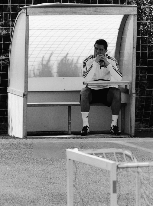 MadridXtra's tweet photo. Cristiano Ronaldo late night finds. 🤍 https://t.co/QVS8cqgWRC