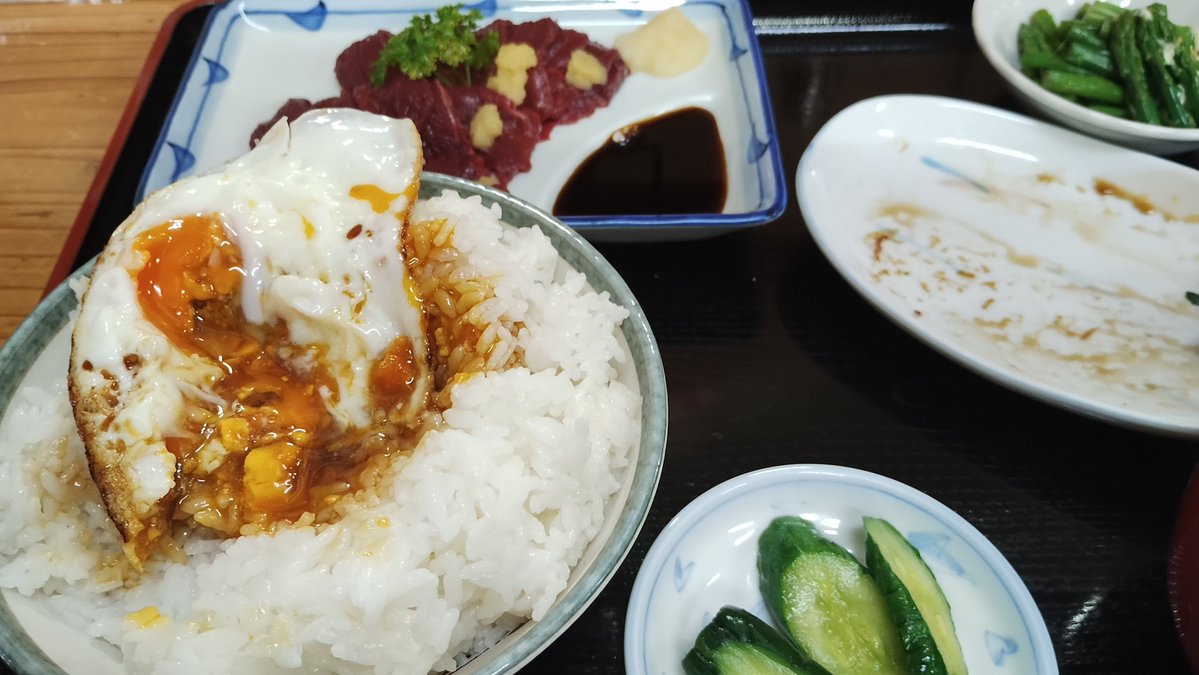 IRONMAID3's tweet photo. からの馬刺定食🐎🙏 https://t.co/IFYJpuV2af