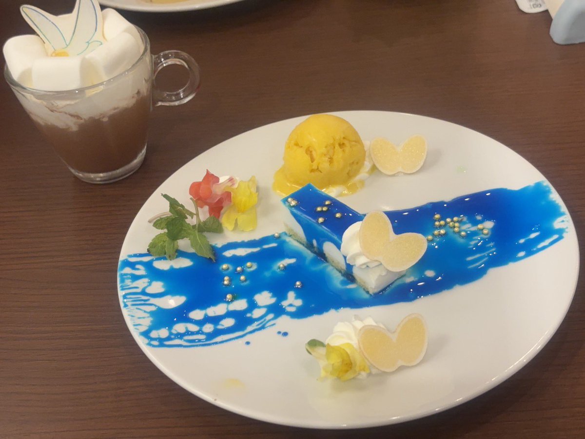 fovktc's tweet photo. コラボカフェ‼️‼️‼️‼️‼️ https://t.co/46aWwOCCw6