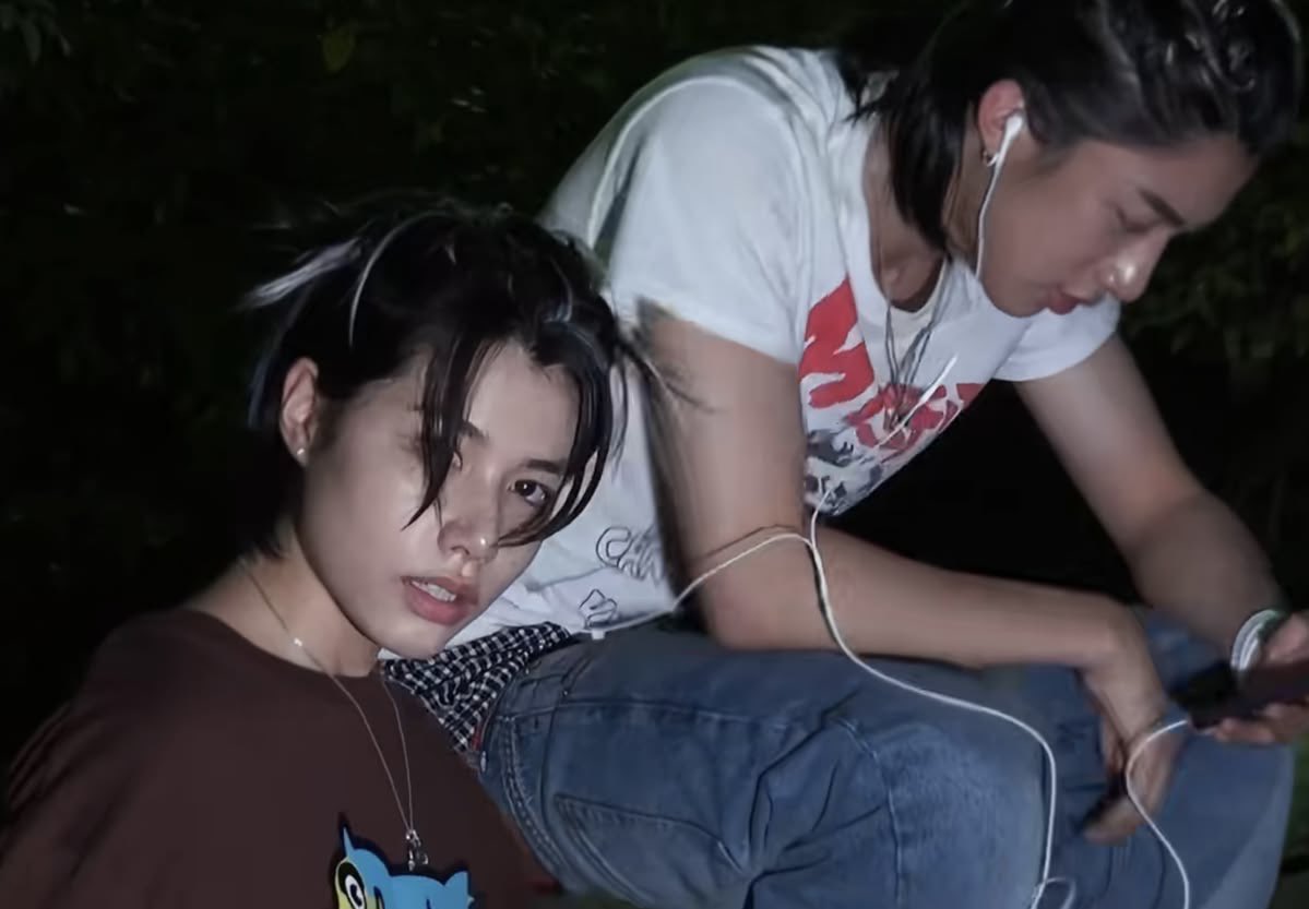 jeans4sho's tweet photo. loujin is the coolest duo ever https://t.co/WiNRNDTYNA