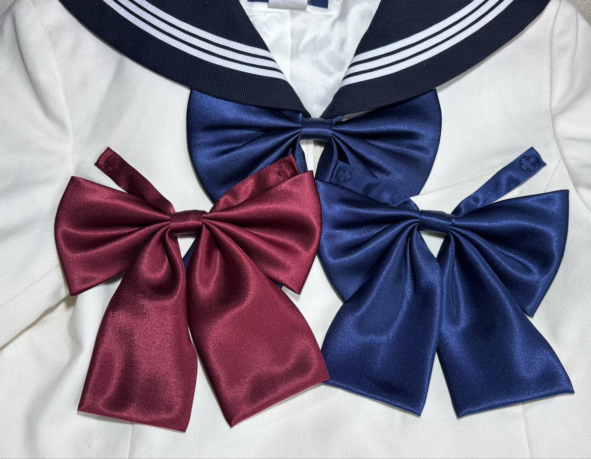 hakuryo_skirt2's tweet photo. みんな大好きな博多女子のセーラー服だよ🩷
ハネクトーン製の大きいサテンリボンが素敵🎀
#博多女子 #制服 #セーラー服 #ハネクトーン https://t.co/bBAIhcLw6v