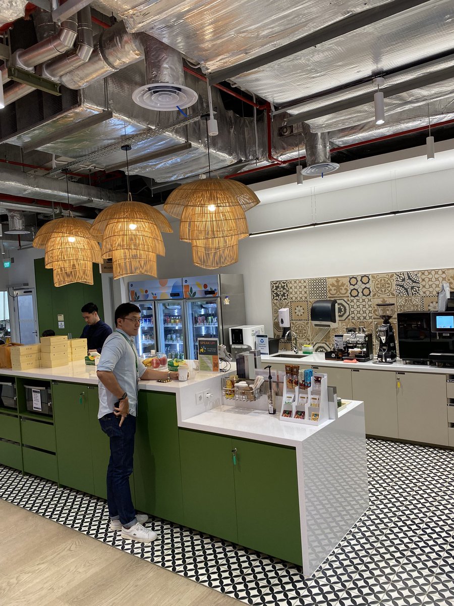 soneblink_id's tweet photo. Selamat makan siang
#LifeAtMeta
@facebook @instagram @WhatsApp https://t.co/63DNITyN5y