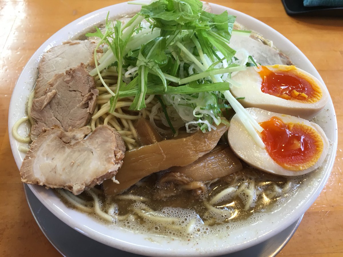 oumasan02's tweet photo. NHKで松韻でてた。
特盛なくなっちゃったもんね。
#麺響松韻 https://t.co/KrgvLAgdxw