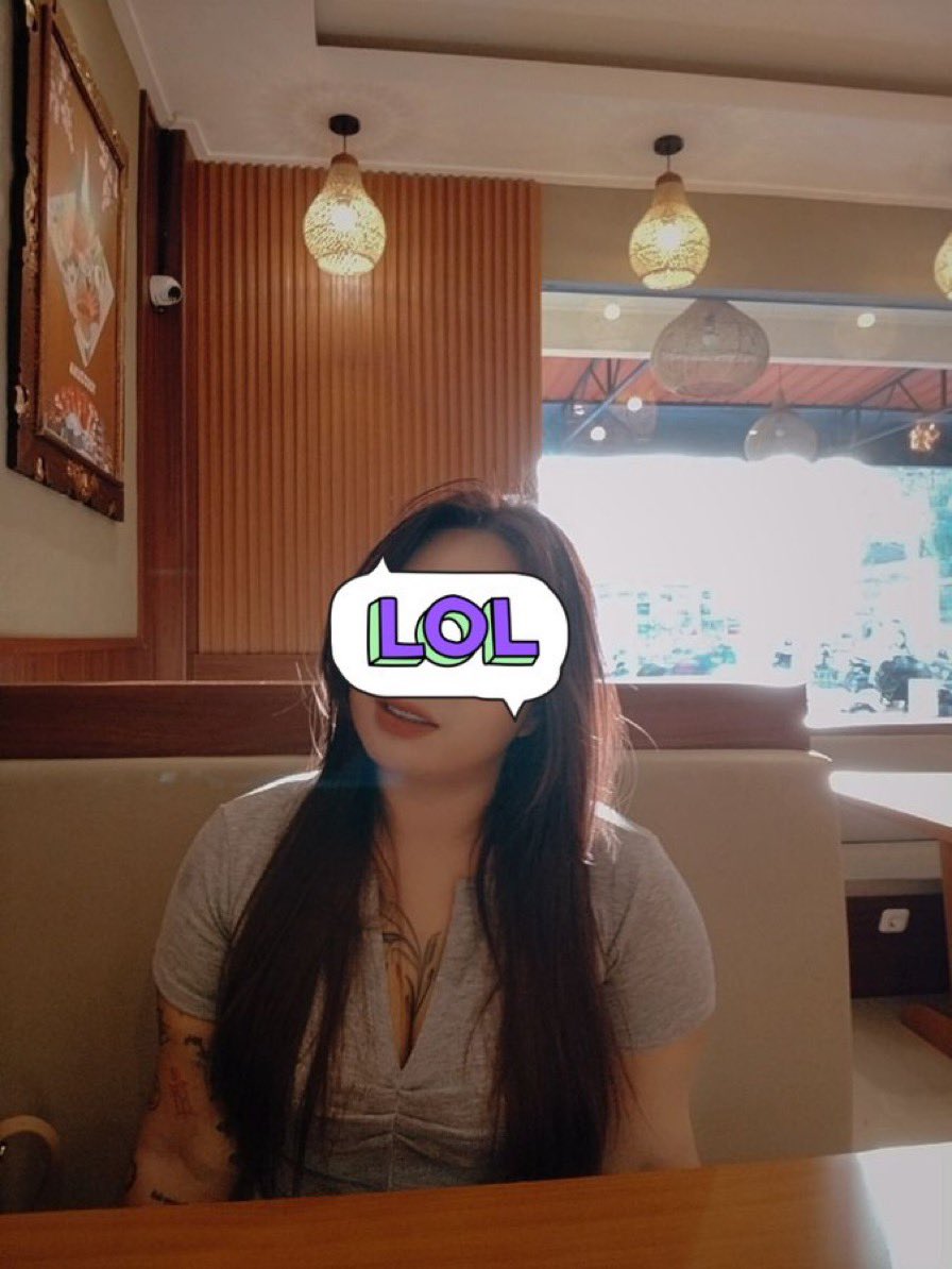 Whypost69's tweet photo. Why! F,2*, surabaya / cuaca pagi ini mendung enaknya nemenin aku chattan, drop komen ya kalau mau kenalan! https://t.co/Oz8DgbdWAP