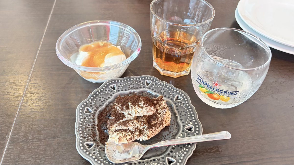 yukietopic's tweet photo. 8月、暑い。めちゃ夏。海へ行きたいが、大好きな仲間とリハーサル、週末夏空、息子とイタリアン、地元の神社の夏祭り。幸せやんか！
#2026年8月
#8月はいろいろな国が終戦記念日
#8月は親族の誕生日や命日多い
#夏好き https://t.co/x1bgAKaLQH