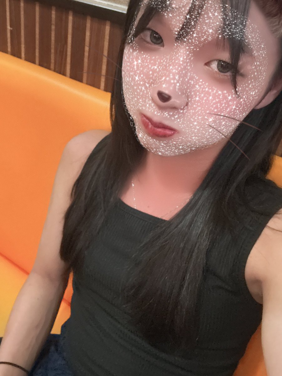 Rio_Sakura_15's tweet photo. 地元の友達楽しすぎる
飲みすぎて顔真っ赤っかで草 https://t.co/P6drajaRsA