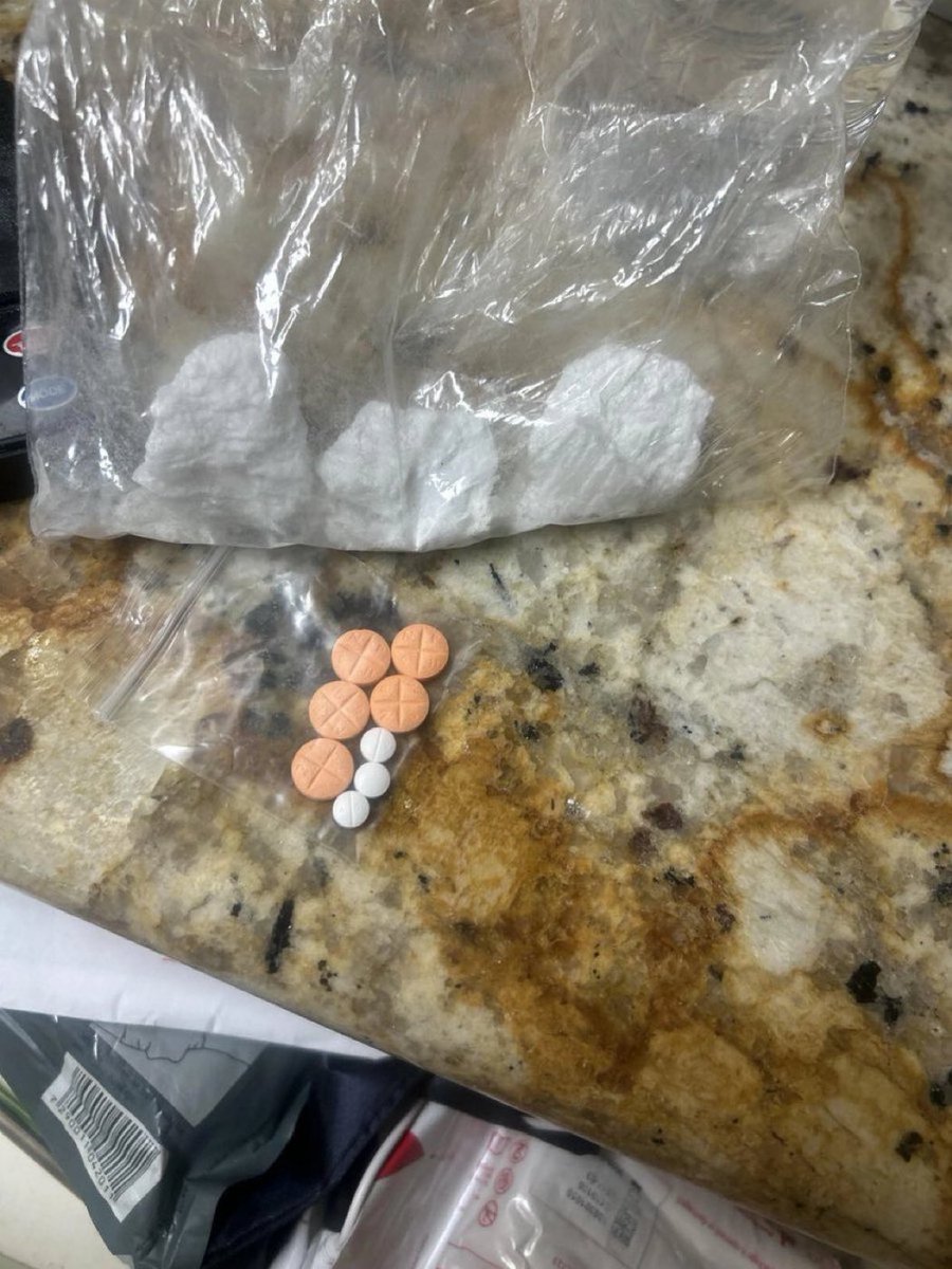Drewymister's tweet photo. I still have to get it tested, and to be  honest it's not bad but haven't  decided whether it's worse. the same, or better. 
#coketwt #pillstwt #drugstwt #ketwt https://t.co/9cs5MeJuWB