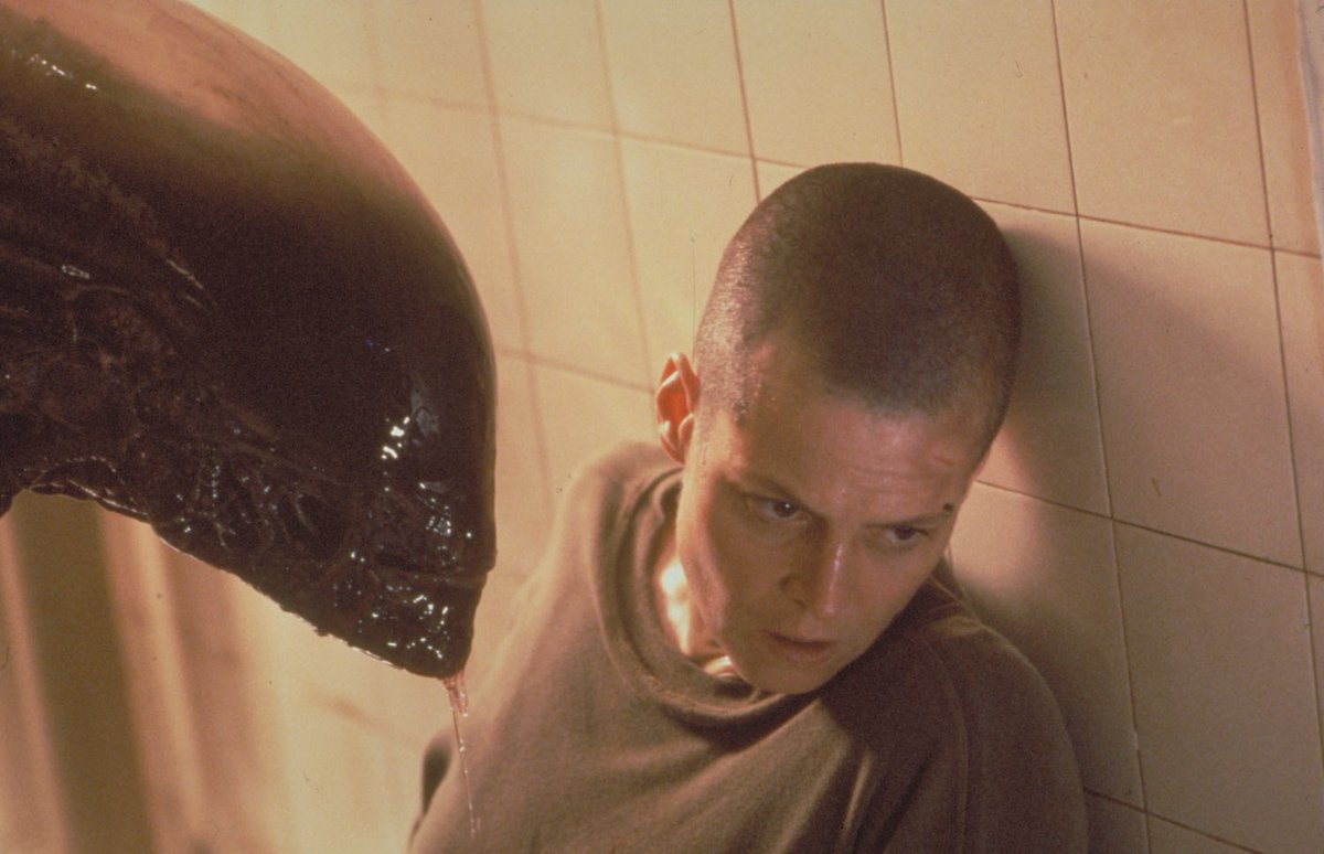NZAHParallels's tweet photo. Post-cabinet presser // Alien 3, dir. David Fincher, 1992.
(Image: Samuel Rillstone @rnz_news ) https://t.co/ywwNSogFWj