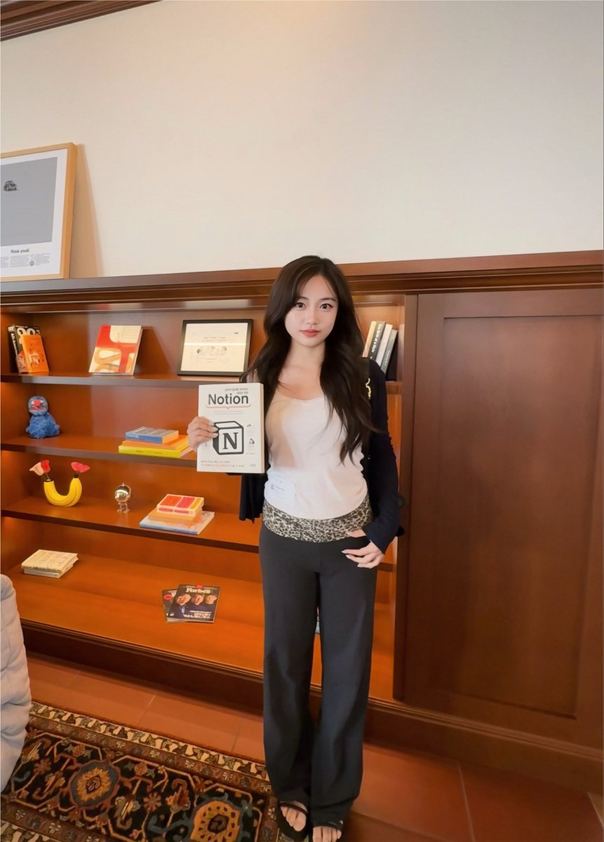hannahhaina's tweet photo. The first tech office I’ve ever wanted to live in: @NotionHQ’s home in SF.

It feels like the physical version of the product.

As AI makes execution abundant and features easier to replicate, taste becomes a moat:) https://t.co/Duj3wOJKOX