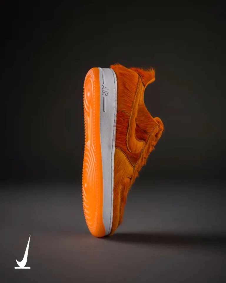 fullress's tweet photo. NIKE AIR FORCE 1 LOW "Orange Fur" (ナイキ エア フォース ロー "オレンジファー") [IR1940-800]

・SNKRS 2026年 8/22 9:00~

https://t.co/gPUemO3vYF https://t.co/LdkNkPYlJ0