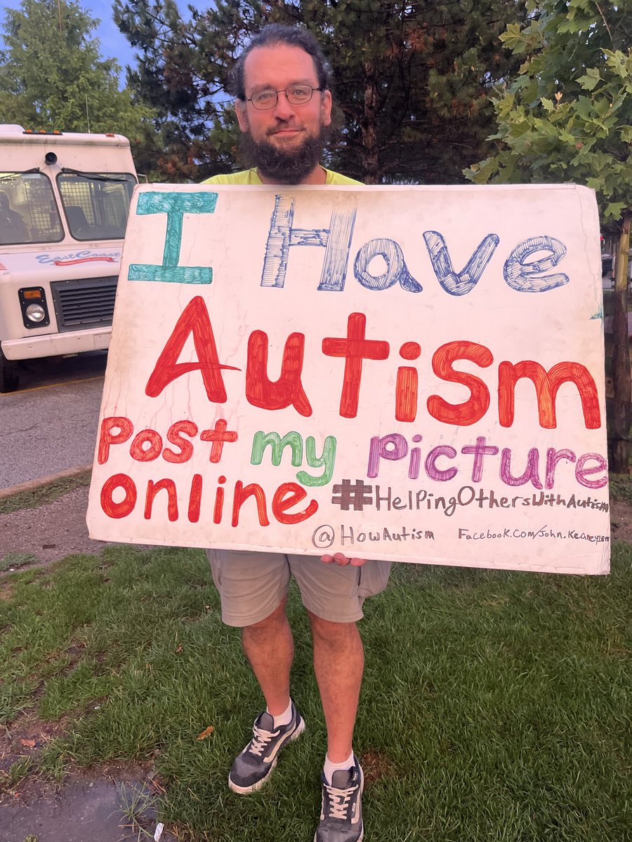 unidentifiedta1's tweet photo. Met this beautiful soul at the community concert toKnight
๐๏ธ promised him.
#helpingotherswithautism
@HOWAutism
โ๏ธ โ๏ธ ๐น https://t.co/A53GfnxXUA