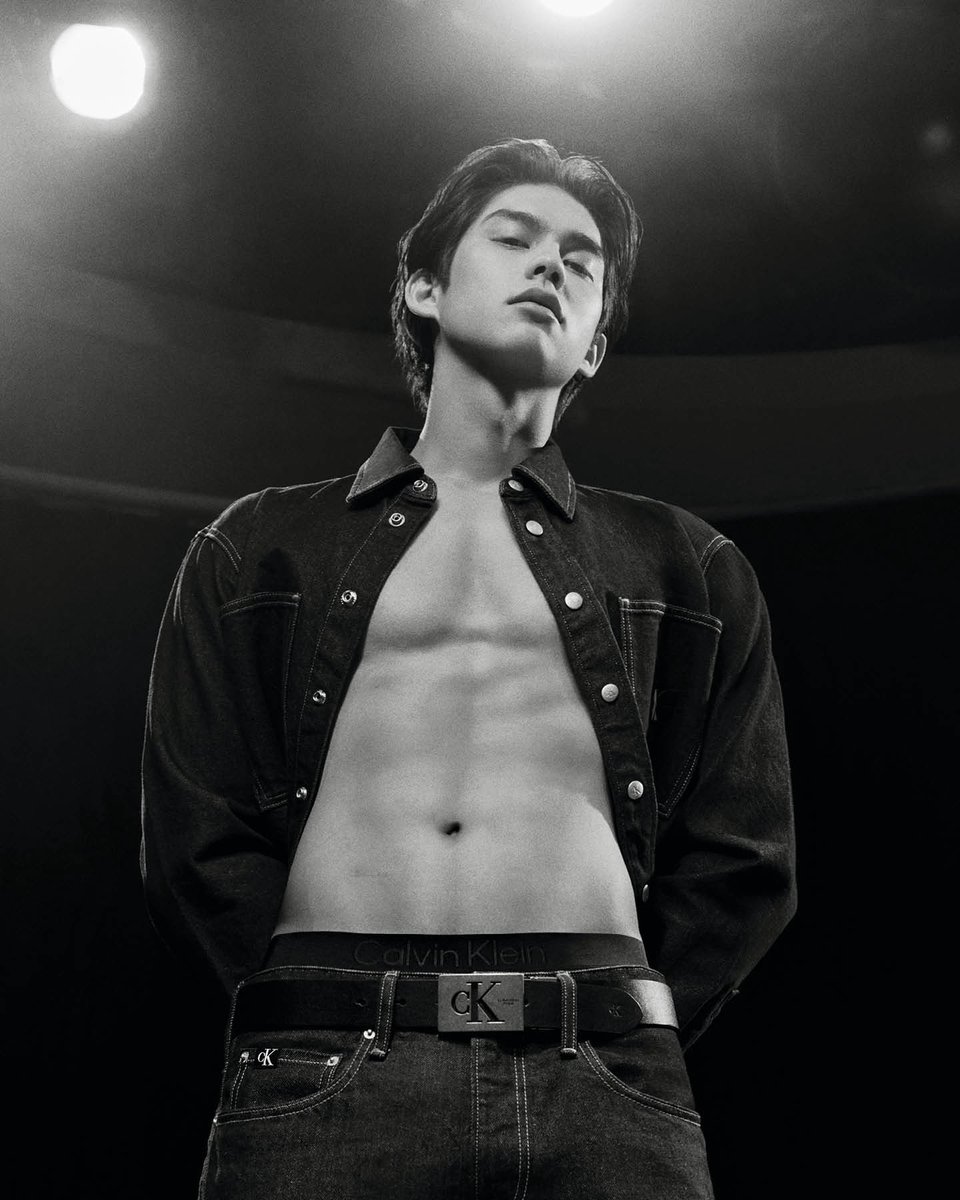 TharineePooH's tweet photo. 😍
#CalvinKleinxBright
#CalvinKlein
#bbrightvc https://t.co/CwCAb0Unoc