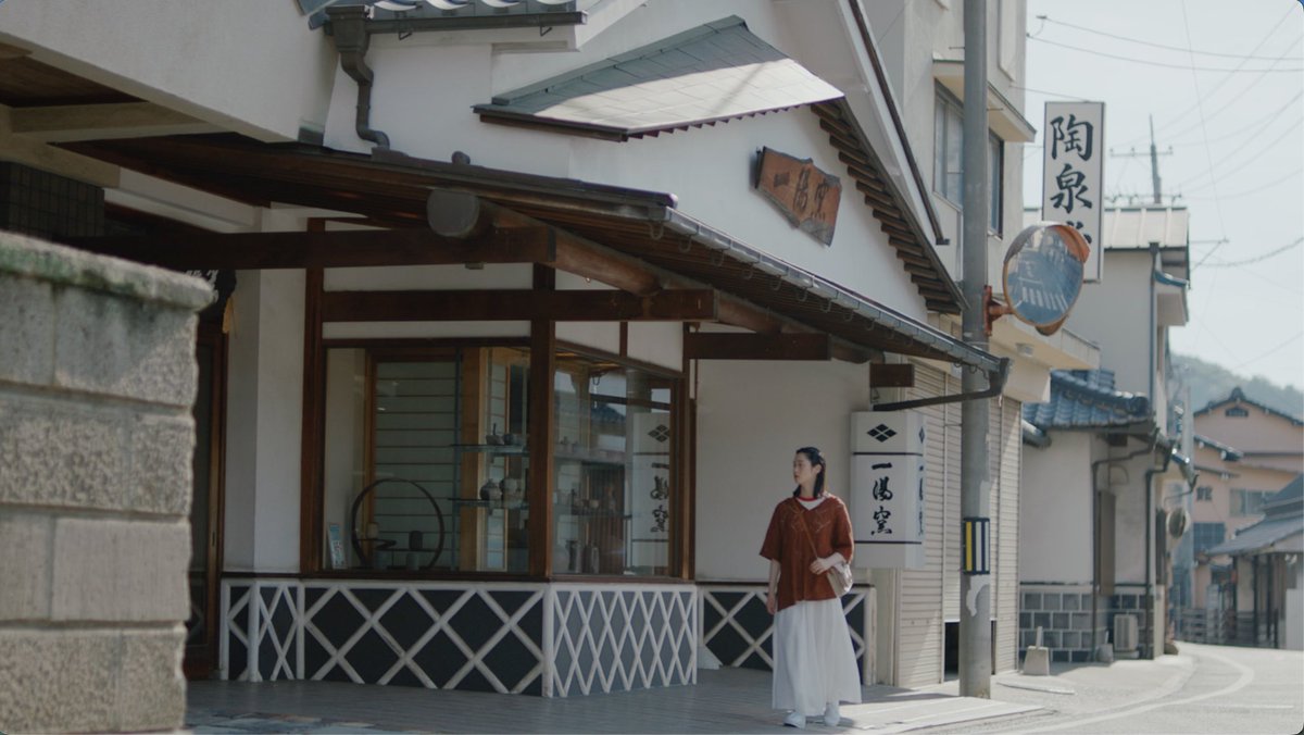 pops_junta's tweet photo. SUENAGA Groupのブランディングムービー『陶芸家の青年』公開です。グループスローガン“Challenge &amp; Change”を若い世代に伝わることを意識して企画。鈴鹿さんと野内さんというとてもピュアな俳優さんだからこそ描けた世界観だなぁとつくづく思った現場でした。https://t.co/nAilbbyyb5 https://t.co/SonL9dD12b