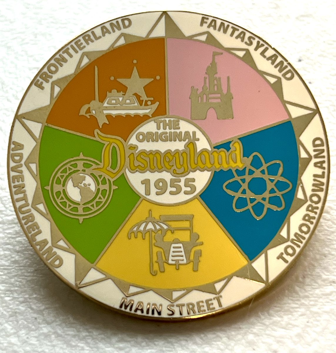 TeriE's tweet photo. RARE #Disneyland 1955 Compass Map #CastExclusive LE 3000 Disney Pin #50thAnniversary
https://t.co/4gDJd6Kt1Q
#disneylandanniversary #disneylandpins #disneyparks #disneycollectibles #disneytradingpins #disneypincollecting #disneypintrading #disneyana #limitededition #disneypins https://t.co/q6w1HRwl0e