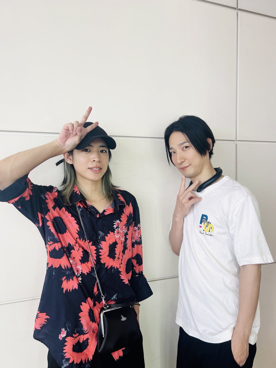 smime_maeda's tweet photo. 〖出演情報〗

『SHUuuuTime #1』

初のファンミーティングを開催します！チェキも初めて！

ゲストに〖三宅良〗くんをお呼びして、2人のコラボパフォーマンスもご用意させていただきました！

色々と初開催ならではの緊張感もありますが、楽しい時間になれば何より🌹

またとない機会となりますので、ファンクラブ限定イベントとなりますが、お昼の未完LIVEと共に是非こちらのイベントもお楽しみ下さい💐

日時：8月30日（日）
会場：池袋西口GEKIBA
開場 17:40／開演 18:00
※イベント時間は1時間20分予定

参加費：4,000円(税込)
【オプション】
・S席(限定8席)：＋2,000円(税込)
・チェキ撮影：1枚 2,000円(税込) ※最大3枚まで購入可能

最寄り駅：池袋駅西口方面より、地下通路1a、C3番出口 徒歩約1分

■ご予約・詳細はこちら🔽
https://t.co/fgQJ42c8JD