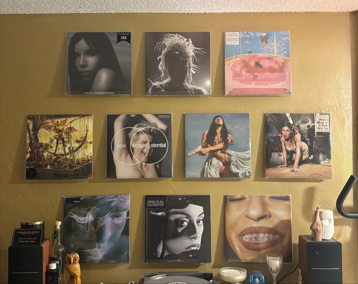noahthreshold's tweet photo. bottom row can back up a bit https://t.co/k5FWB1xDcq