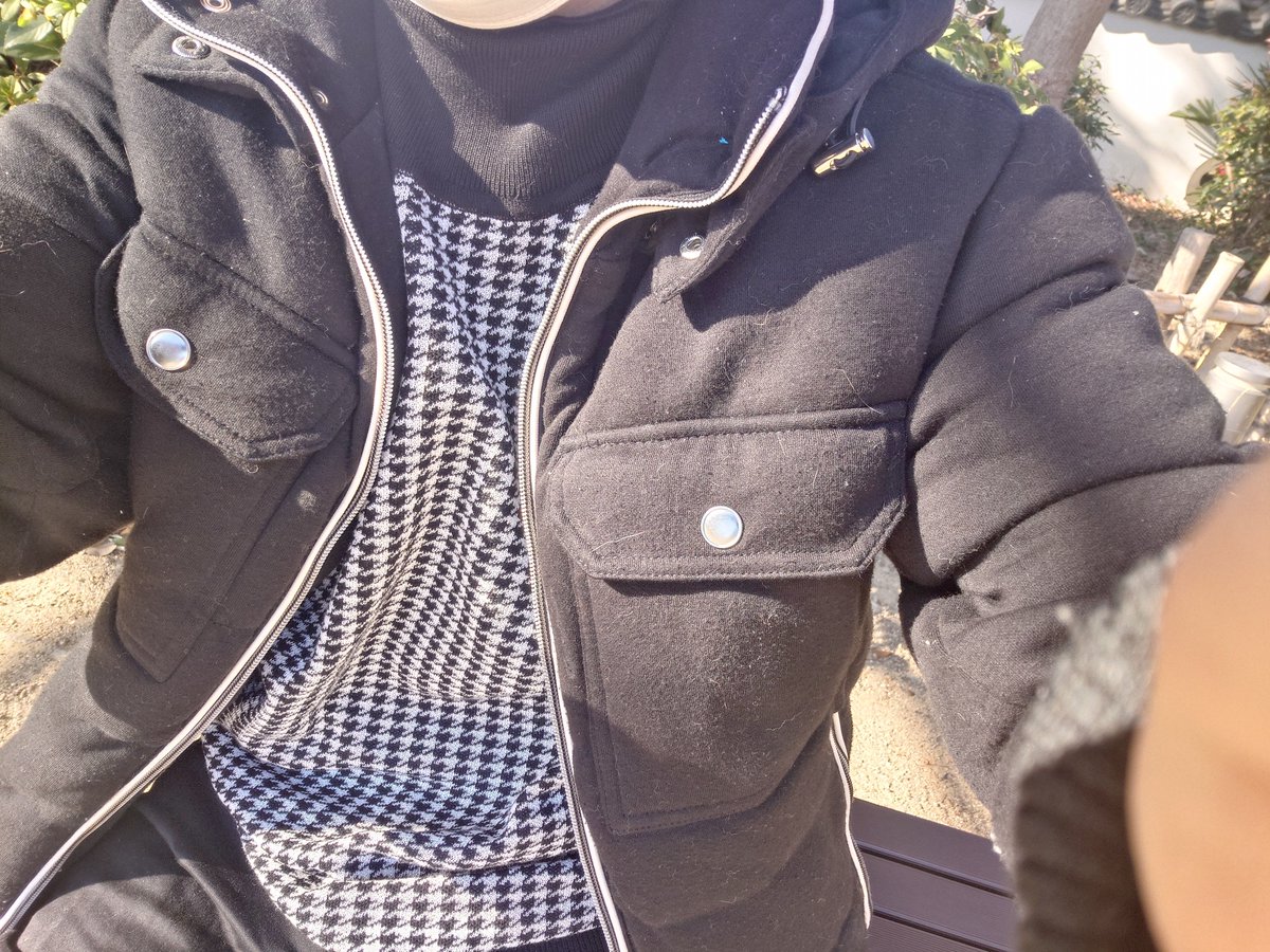 oniityann11's tweet photo. 俺と付き合うメリット
・いっぱい甘やかす
・片付け得意
・メンケア得意
・常に傍に居る
・一途、浮気しない
デメリット
・ヤニカス
・ひっつき虫で邪魔してる
・束縛する
・わしが満足いくまでこちょこちょする
・セクハラ、変態

こんなワシでもいいですか?? https://t.co/XsugxiryAy