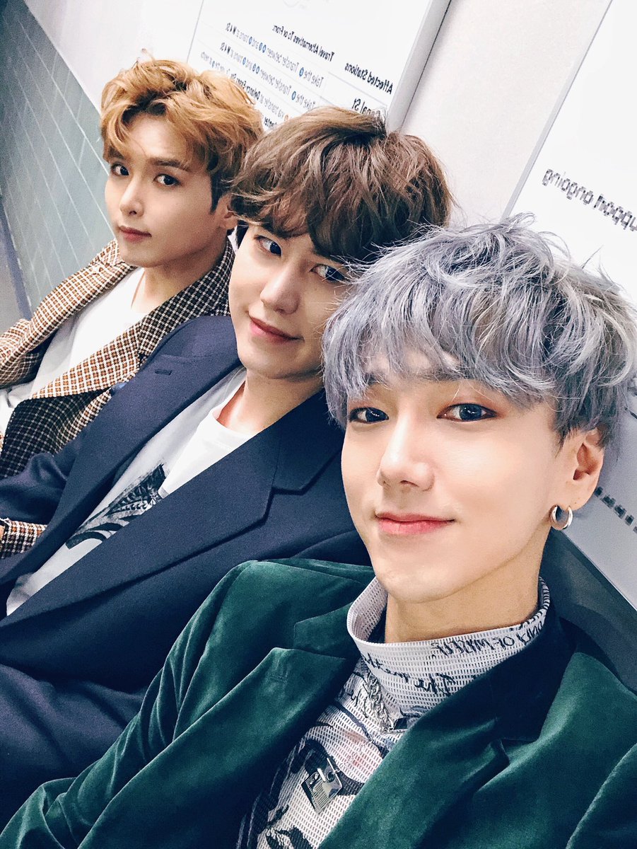 SUPER JUNIORには KRY キュヒョン リョウク イェソン D&E ドンヘ