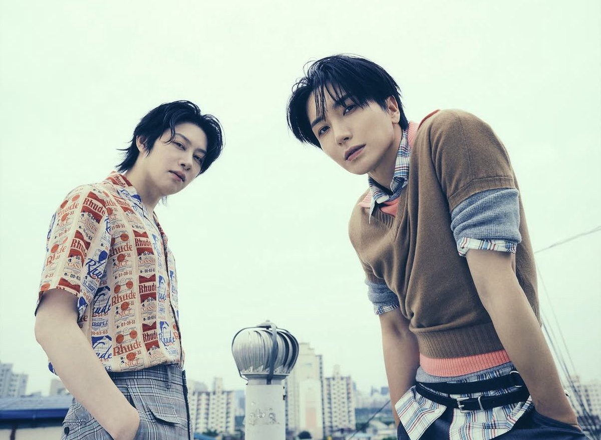 SUPER JUNIORには KRY キュヒョン リョウク イェソン D&E ドンヘ