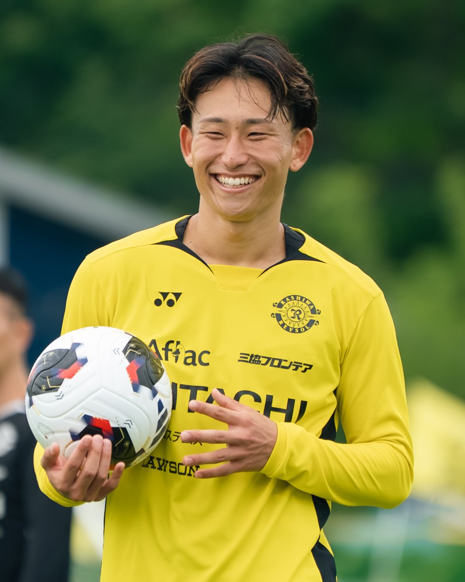REYSOL_Official's tweet photo. このたび、#中川敦瑛 選手が入籍しましたので、お知らせいたします。
🔗https://t.co/VBRj2Qg7bQ

結婚おめでとう、ノブ💐☀️✨

#柏レイソル #NoREYSOLNoLIFE https://t.co/u93raLJsPR