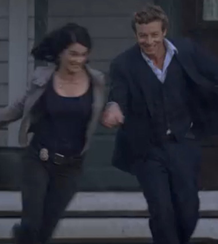cloismagic's tweet photo. how jane and lisbon were acting while people called them platonic https://t.co/doOjOnKn0G