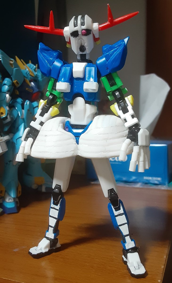 oqPpSH1ZhXLW4zA's tweet photo. #他人の持ってない模型を晒してみる
戦闘フィギュアで作ったジオング。
隠し足を持っていて違和感あるパーフェクトにもなれます(笑) https://t.co/XvtXZZ7t1N