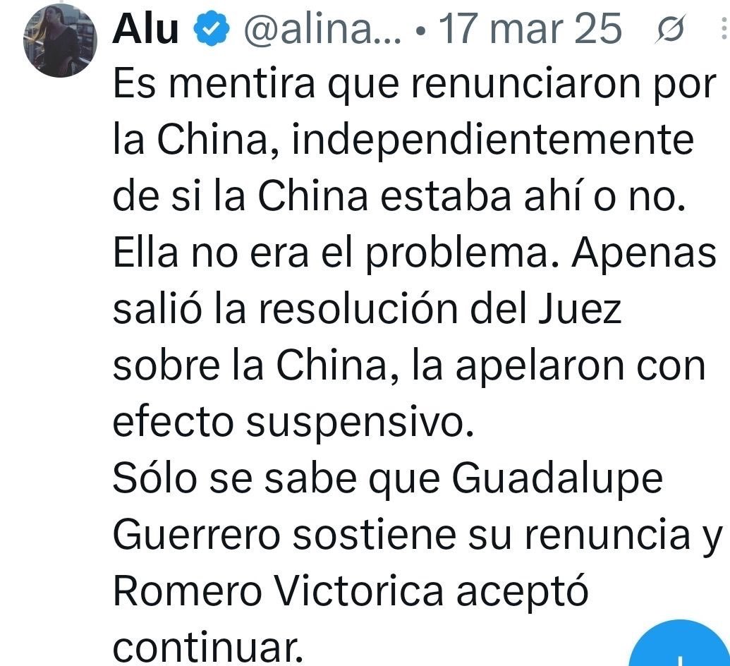 cuentadelgato's tweet photo. Hagamos memoria...el día en que Mauro Icardi volvió a la casa de Wanda a revolear perros y violentarla a ella y a sus hijas en su propiedad. Elba y Lara intentaron por todos los medios controlar al loco, ya que había hecho todo mal y podía ir en cana! Después de insistirle mil horas que se vaya de ahi. Mauro en un arranque de locura agarro su auto y decidió a toda velocidad irse en contra mano con Elba a su lado y en presencia de los noteros poniendo a Elba y a terceros en riesgo! Después de verlo tan violento y descontrolado. Las abogadas decidieron RENUNCIAR. Bueno imagínate si ellas pusieron su renuncia que le quedaba a Wanda? Insisto, Payarola no estuvo a la altura. Mauro ese día tendria que haber dormido en la comisaría de una!