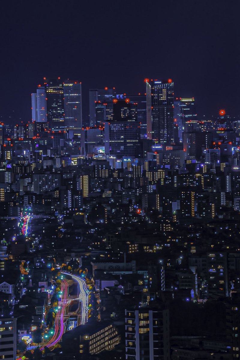 yo_rito2011's tweet photo. 東山スカイタワーから撮る名古屋の夜景

camera📸 : CANON EOS R50
location🗺️ : Nagoya
#名古屋夜景 
#東山スカイタワー  
#夜景撮影 
#nagoya
#higashiyamaskytower https://t.co/w3A4VZbtHf
