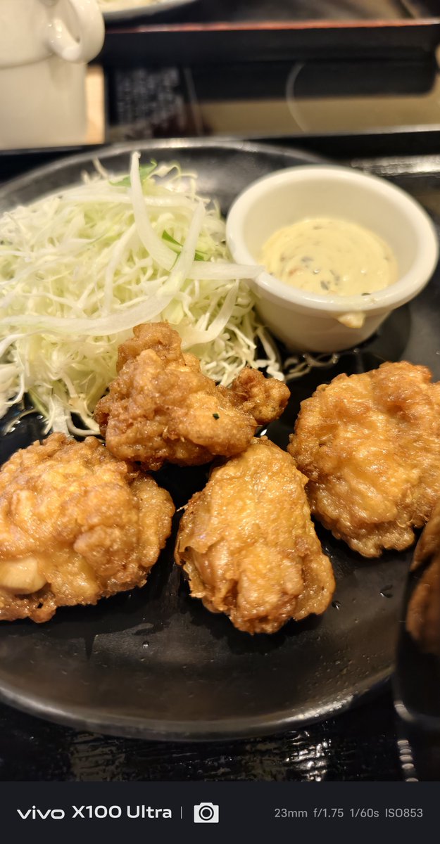 NobuWin8tab's tweet photo. 名物名物😁
#チキン南蛮
#宮崎
#くろだるま
#vivox100ultra https://t.co/SLfJaE5f6C