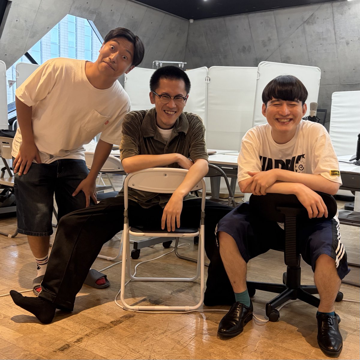 maisonnekonikki's tweet photo. #ねこ日記 配信！

／
今回のゲストは
江頭一馬さんです！
@kazuma_egashira
＼

・めぞんと伝書鳩のラジオが宇宙一面白い
・疑似解散マン状態
・コント師はガンダム見た方がいい
・幼馴染同窓廻 発売㊗️
・吉野が幕張から歩いて帰るライブ

#109 ダダはちょっとガンダム問題
https://t.co/pSnq0DrROe https://t.co/AEgKZtC3E9