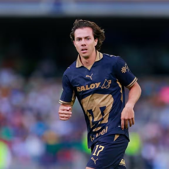 FabrizioDC_'s tweet photo. 🚨🚨🚨RUPTURA TOTAL DE LIGAMENTO CRUZADO PARA SEBASTIÁN CÓRDOVA

Luego de los estudios complementarios, el diagnóstico arrojó lo peor: ruptura completa de ligamento cruzado anterior de la rodilla izquierda.

Sebastián Córdova se pierde el torneo con #Pumas. https://t.co/H5LR7v8n8p