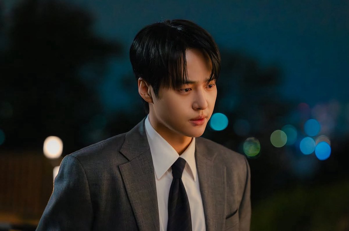 SOLE1223_'s tweet photo. 자이언 엔터테이먼트 인스타 세종 피드 업로드 !!

📺 양세종, tvN <오싹한 연애> 비하인드 스틸 공개 👻

1회 1마랄 하던 마강욱은 어디 가고
어느새 안정형 남친의 정석으로
매주 설레게 만들고 있는 💗

설렘 가득한 안정형 남친 마강욱을 완성한
양세종의 활약✨
tvN <오싹한 연애>와 함께하세요🫶🏻 https://t.co/oByUQKBIwT