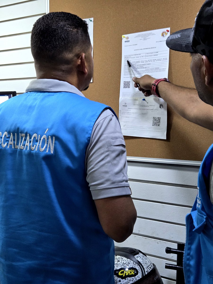 Conalot_ve's tweet photo. @oficialcncve dentro del marco legal correspondiente.

Seguimos comprometidos con el orden y la seguridad de todos los usuarios.

@delcyrodriguezv
@mineconomia_ve

#CONALOT
#CNC
#Fiscalización
#Aragua
#VenezuelaRenace https://t.co/abdjlCsp9N
