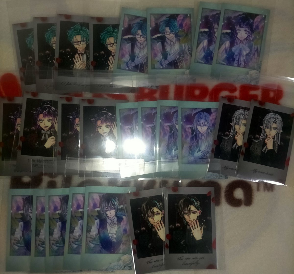 EN_ZRZ's tweet photo. [交換]あくねこ 悪魔執事と黒い猫 6月の特別な時間 チェキ風カード 

譲)箔:ラト ラムリ
N:ベリアン ロノ バスティン ハウレス フェネス アモン ナック ルカス ラムリ フルーレ ラト ユーハン ハナマル テディ ベレン シロ

求)箔:ミヤジ☔×1、定価(+送料)

→ https://t.co/DpC1BMqmqW