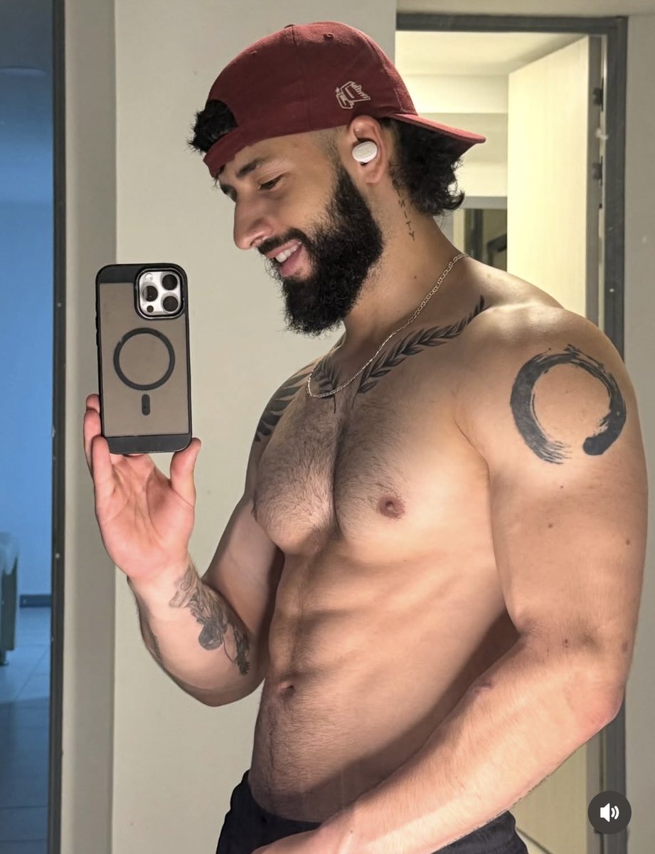 COOCKCOL95's tweet photo. 💦🤤 https://t.co/mf5L4ugVac