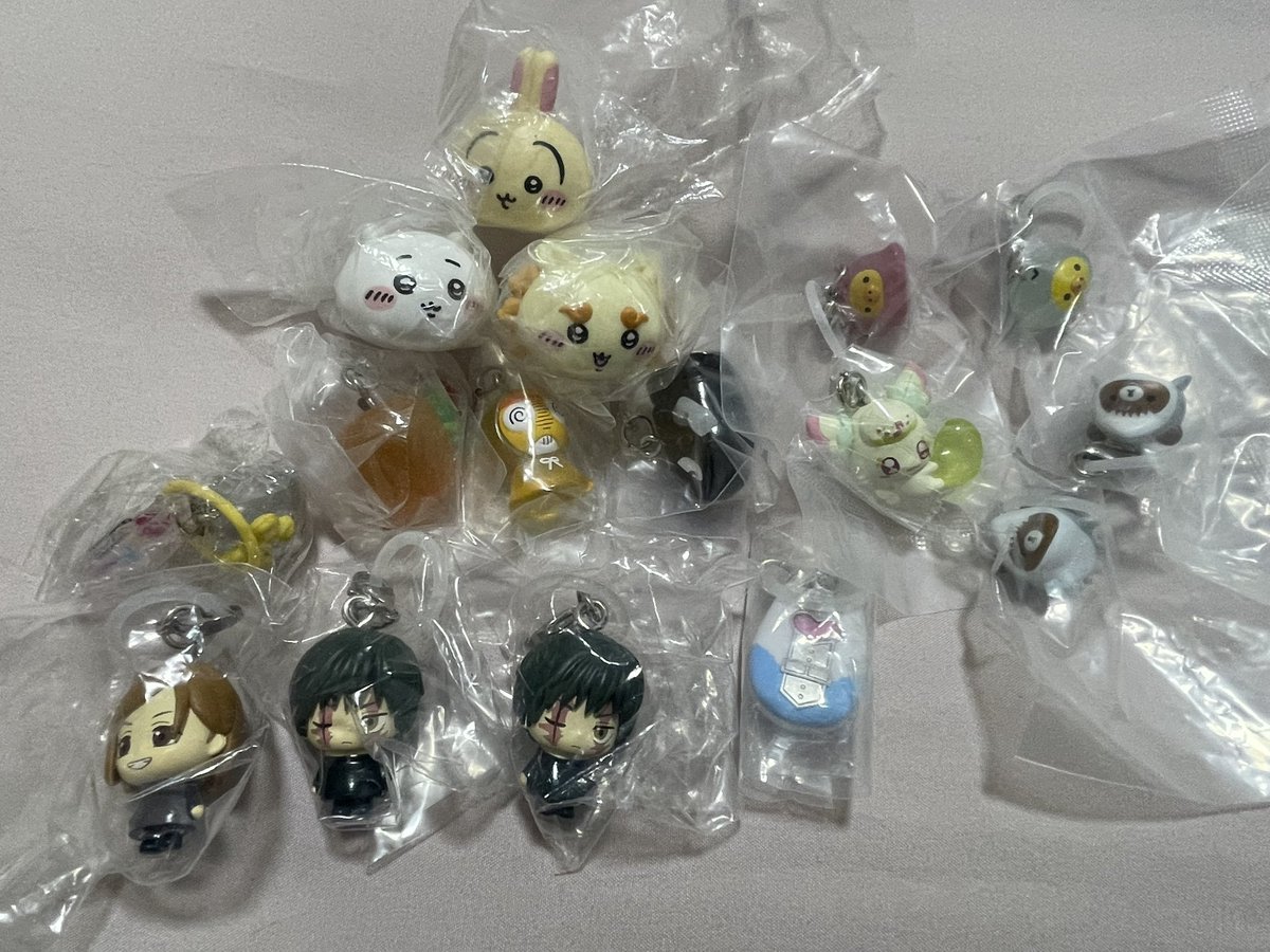 PChangera's tweet photo. めじるしアクセサリー ガチャガチャ交換 買取 

譲：画像 

求：定価＋送料 

1枚目を希望の方は2.3枚目の抱き合わせ、
物によっては複数お願いする場合があります(単品可もあります)

まとめての方最優先

福岡(博多、天神)手渡し、郵送可📮
検索からでもお声かけください https://t.co/nE1f8iLsCM