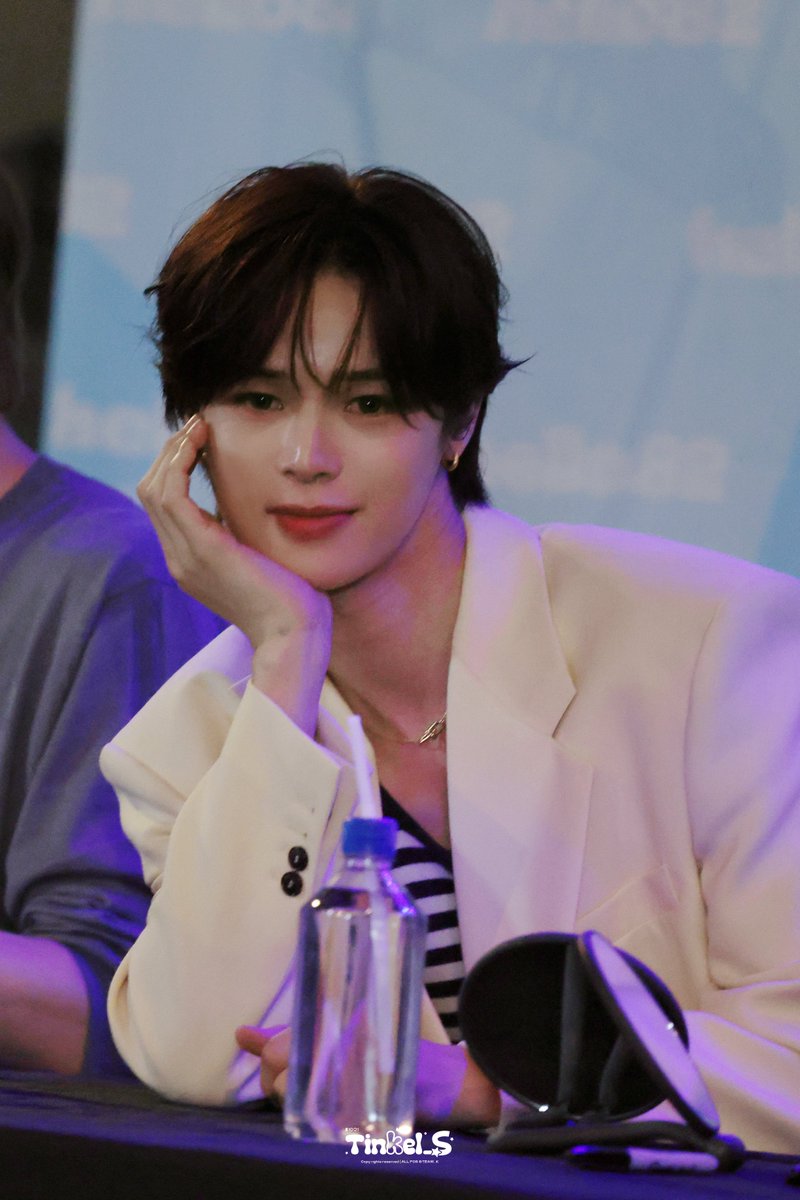 Tinkel_S's tweet photo. 260812

HD 01

#K #ケイ #케이 #andTEAM_K https://t.co/KEdSWpb9el