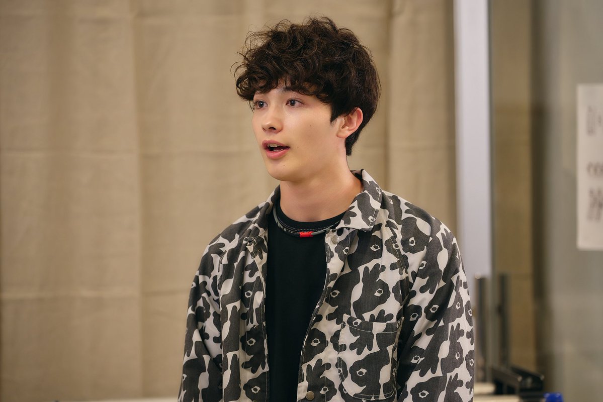 dramaphil_mbs's tweet photo. 🌸『ちょっと待とうよ、春虎くん 』🐯

ついに！第1話明日25:29〜放送！🏀🧸

第1話の場面写真をお届け🎬
お楽しみに！👀🫧

𝐓𝐕𝐞𝐫お気に入り登録こちらから👇
🔗https://t.co/84OEm4Yz6C

#ちょとら
#中川翼 #桜木雅哉(#原因は自分にある。) #櫻井亜蓮 https://t.co/sg9EnRv2VD