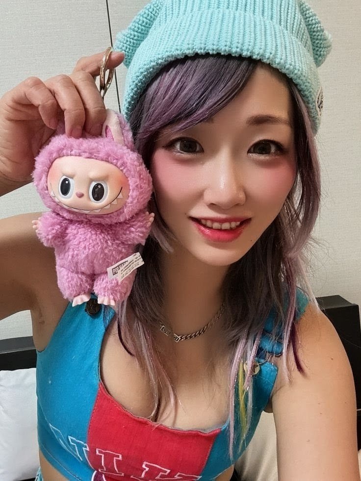 Nyzu5Monmo's tweet photo. 女子プロレスラー第2弾
45ります🫡
#ウナギ·サヤカ https://t.co/rQULJrW2J1
