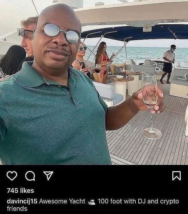 galactamelanin's tweet photo. my goat https://t.co/9I7UVT2C4j