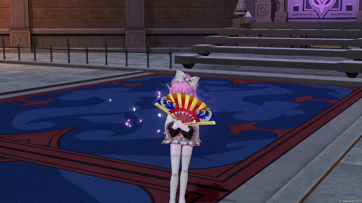 seresu36's tweet photo. ストームカイザーで扇をもつとこんな感じで顔を隠す
エルフのたしなみですな https://t.co/zuZCrlI68e
