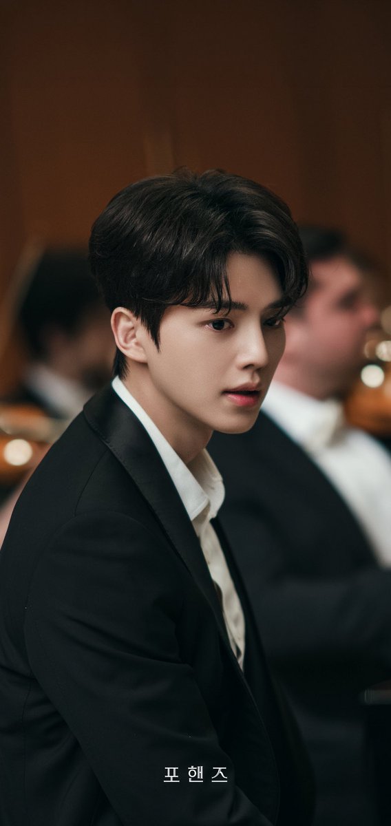 CJnDrama's tweet photo. 고급지고 분위기 있고 다 해..🖤
열일곱에 이어 스물일곱의
비오X정요X재인 배경화면 내 폰에 소장!👀

배경화면 이미지 다운로드는?
👉🏻tvN drama 공식 X에서 가능!

화음처럼 얽힌 청춘들의 우정과 성장 <포핸즈>
8/29 [토] 밤 9:10 첫 방송 | tvN

#tvN #포핸즈 #FourHandsTwoSonatas
#송강 #이준영 #장규리
#즐거움엔20tvN #스트리밍은TVING