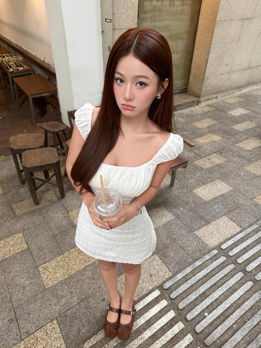 Negachuy's tweet photo. 夜になると、どうしても色んなことを考えすぎちゃうな。 🍻🌸
iFKxQ https://t.co/1WfeYM8x7m
