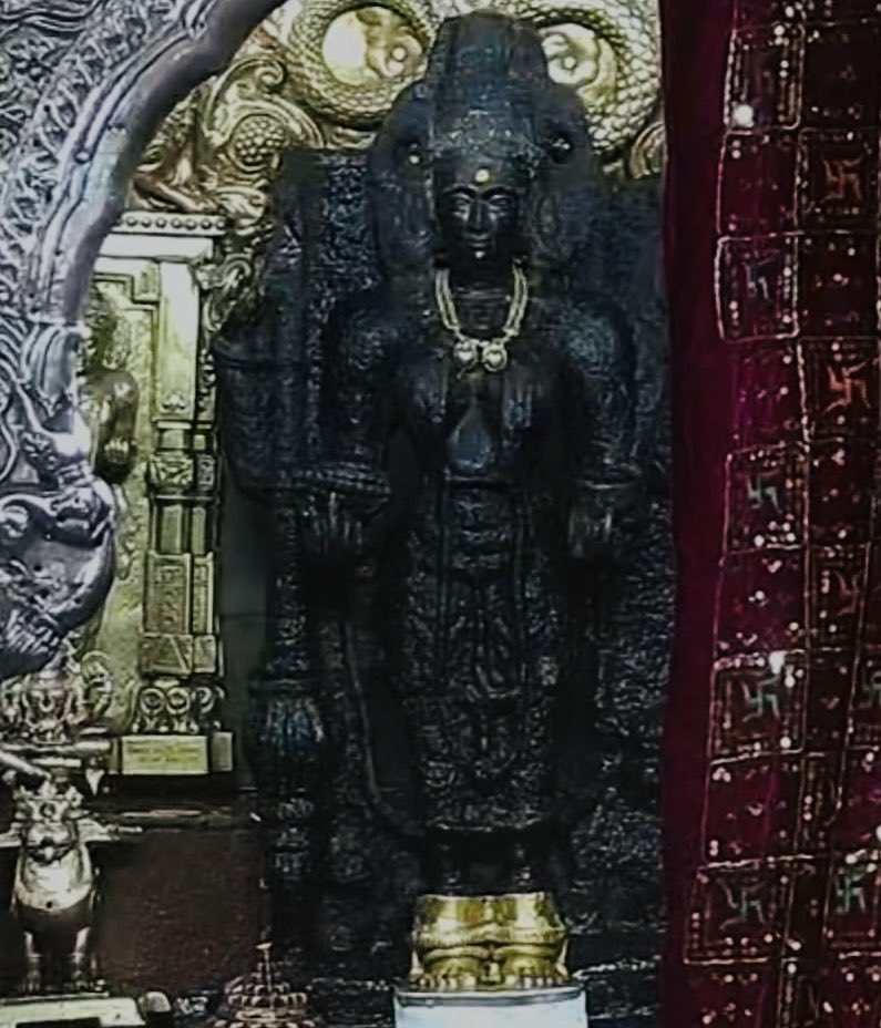 HanumanMeena_'s tweet photo. श्री महालक्ष्मी माँ कोल्हापुर 
@HanumanMeenaKDC https://t.co/MhgBAcdcb5