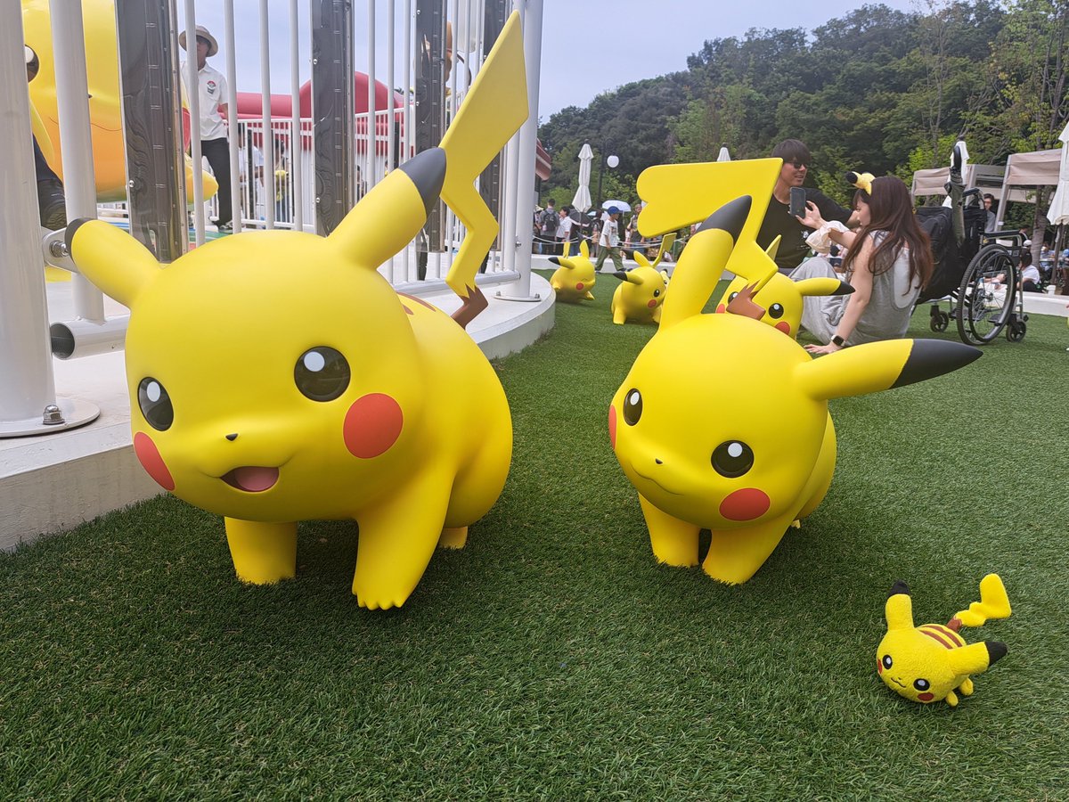 puram_sanada's tweet photo. #pokeparkkanto   #ポケパークカントー
ポケパークカントー、1st visit👏✨雨が降っても「水ポケモンが喜んでる！」とか、「私『すいすい』だからラッキー」なんて話してて楽しかった♡ポケモンスナップに入り込んだみたいな夢空間🤭✨ https://t.co/5PCh78WhHX