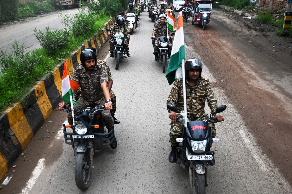 c68sanjay's tweet photo. “80th Independence Day”
“Tiranga Rally”
“Honouring Freedom, Inspiring the Future- VIKSIT BHARAT-2047 https://t.co/1DfCxQKzxU