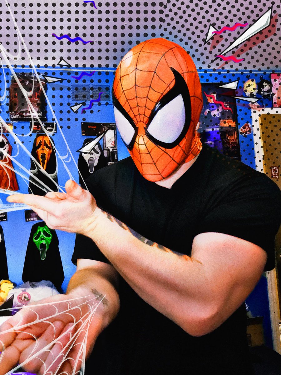 TheGhostyBoyx's tweet photo. 🕸️ Still wanna try and get the rest of the cosplay I loved playing the Ultimate Spider-Man game as a kid I have so many great memories 🕸️ #spiderman #ultimatespiderman #spidermancosplay #spidermanmask #ps2 #comics https://t.co/xqQDHme0lm