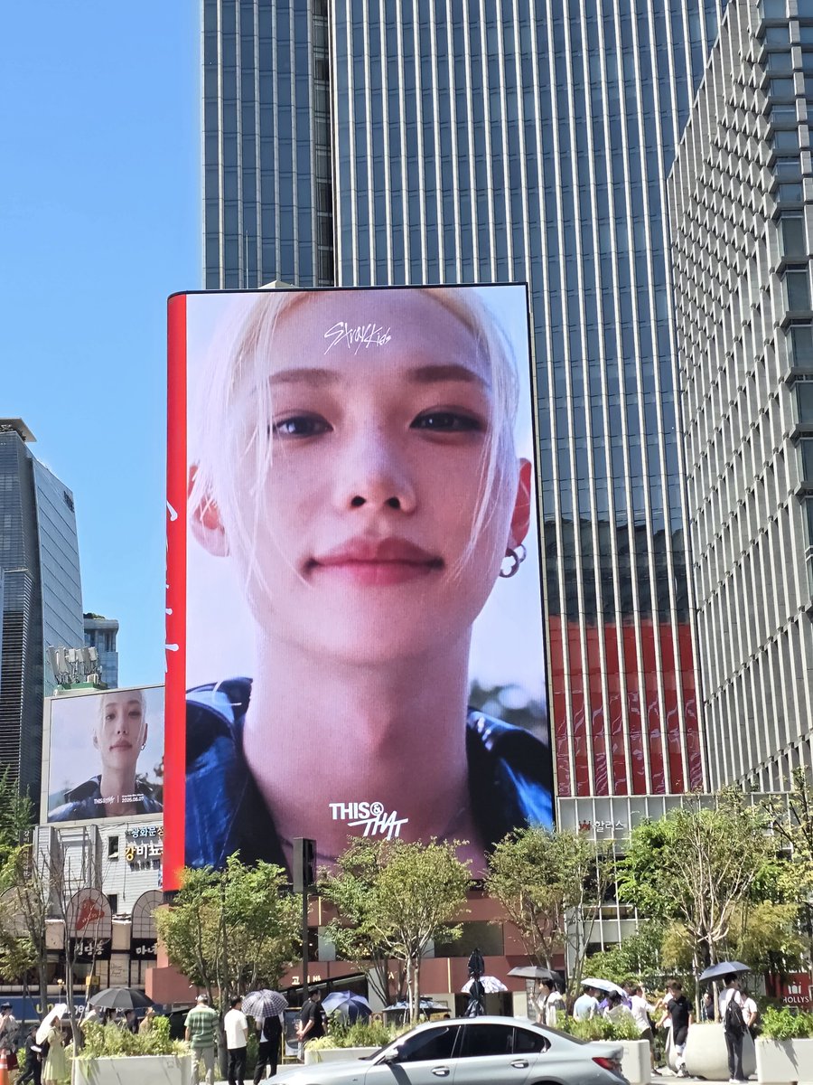 bluesoo325's tweet photo. 이거 뭐예요 너무 당황해서 막찍음ㅠ https://t.co/SqkYSqIuop