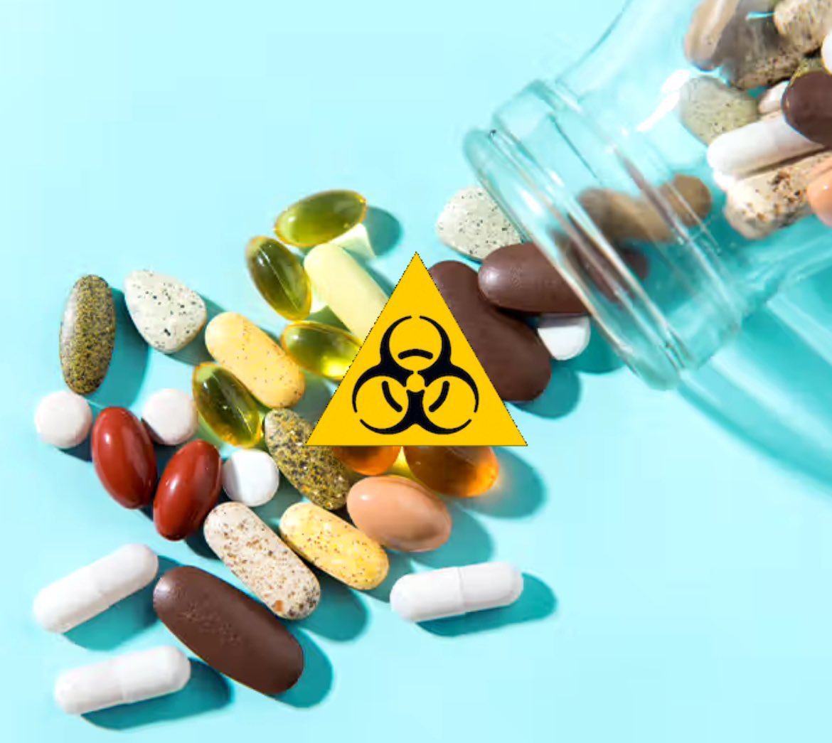 celestialbe1ng's tweet photo. The vast majority of supplements contain evil excipients that have no business being in something you take every day.

Check the label. Strongly reconsider supplements containing:

• titanium dioxide
• carrageenan
• gums: guar, xanthan, locust bean/carob
• polysorbate 80 / polysorbate 20
carboxymethylcellulose (CMC) / cellulose gum
• PUFA-rich oils: soybean, sunflower, safflower, grapeseed, corn, flax
• hydrogenated oils
• fish oil / krill oil / concentrated EPA + DHA
• algal DHA/EPA
• soy or sunflower lecithin
• talc
• aluminium-containing colourants / lakes
• artificial colours: Red 40, Yellow 5, Blue 2, etc.
• artificial flavourings
• artificial sweeteners: sucralose, aspartame, acesulfame-K
• unnecessary preservatives: benzoates, sorbates, BHA, BHT
• sulphites
• PEG / polyethylene glycol
• unnecessary synthetic polymer excipients
• sodium lauryl sulfate
• maltodextrin / modified starch
• excessive starch fillers
• unnecessary anti-caking agents
• phthalate-containing enteric coatings
• high-dose beta-carotene used as a substitute for vitamin A
• supplemental iron unless you have a genuine reason to take it (very rare)
• undisclosed “proprietary blends”

Some of these are relatively benign. Others have legitimate concerns around gut irritation, inflammation, oxidative stress, lipid peroxidation or biological activity despite being labelled “inactive.”

I’d also prefer to avoid unnecessary silicon dioxide, microcrystalline cellulose, starches and similar manufacturing excipients when a cleaner formulation is available. The evidence that these are intrinsically bad at normal supplemental doses is much weaker so I wouldn’t put them in the same category as carrageenan or oxidizable PUFA.

And ALL fish-oil supplements go straight in the bin. 🚮

Highly unsaturated EPA and DHA are exceptionally vulnerable to oxidation. Deliberately concentrating unstable PUFA and swallowing it every day makes very little sense and is harmful.

Your supplement should ideally contain the active ingredient and the minimum amount of genuinely necessary excipients.

“Inactive ingredient” does not necessarily mean biologically inactive.