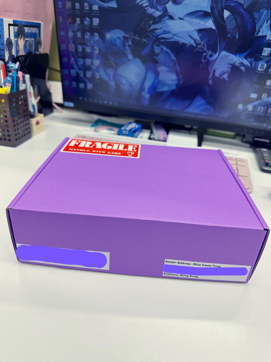guildsmansion's tweet photo. So the gift will pack into a box like this, and they will be well bubble wrapped.

Hopefully they can stay in good condition when y’all receive it.💜✨ https://t.co/KzIg3ov8en
